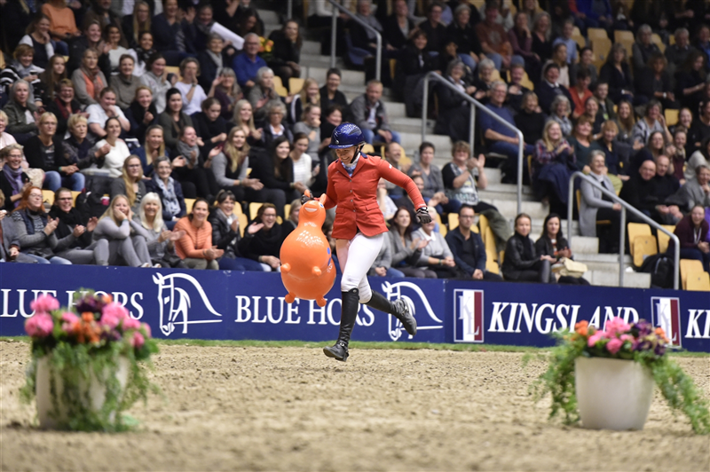 Rikke i fuld galop under lørdagens Gallashow